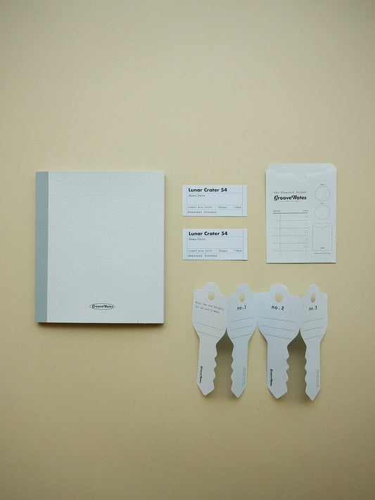 Seasonal Journal in Light Blue and White Pack